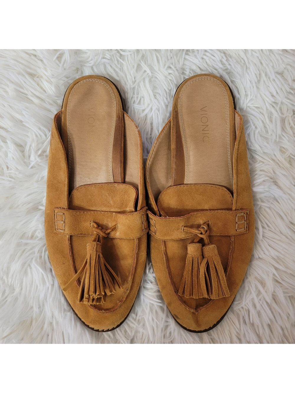 Vionic Women's Tan Wise Reagan Nubuck Suede Tassel Slip-On Loafer Mules Size 6.5